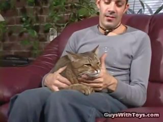Cat in kurac paramour