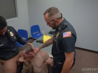 Follada policía oficial vid homosexual primero tiempo