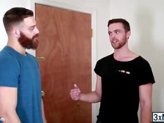Chlpaté chlapíci stretnutie drsné gejské sex klip